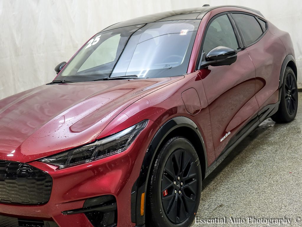 2025 FORD MUSTANG MACH-E - Image 5