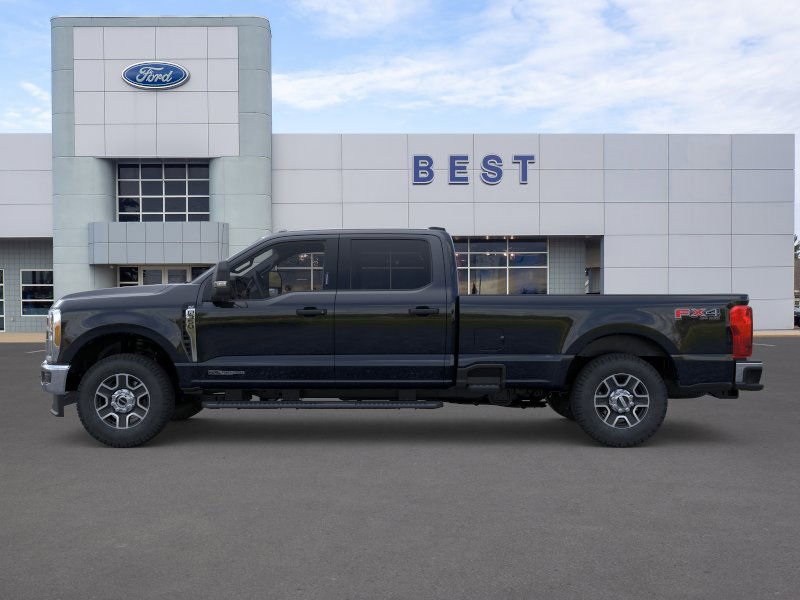 2025 Ford F-350 XLT photo 3