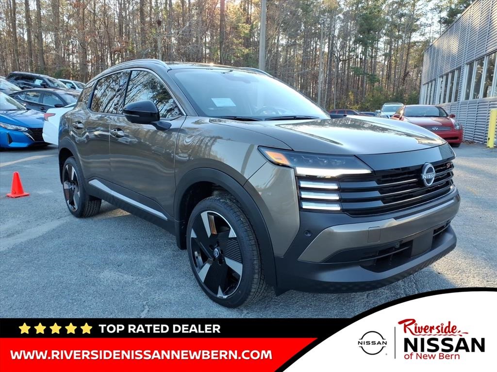 2026 Nissan KICKS SR's photo