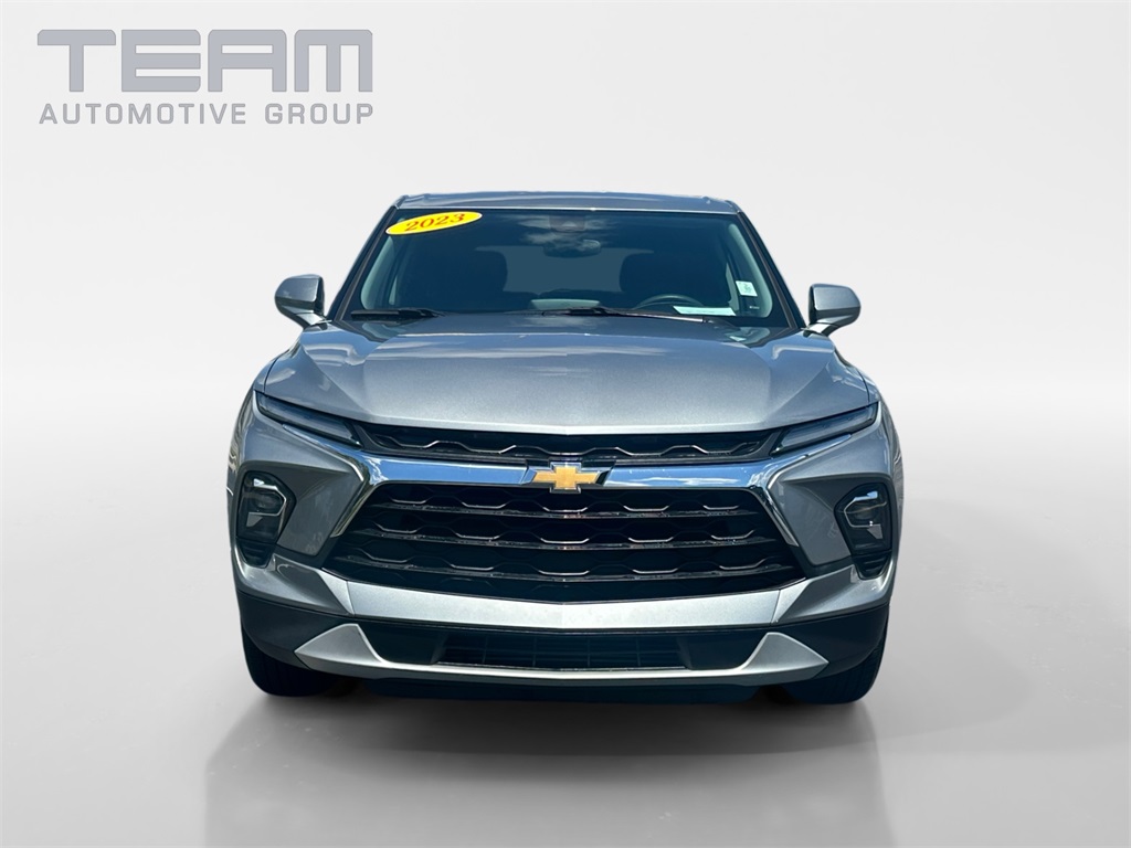 2023 Chevrolet Blazer 2LT photo 2