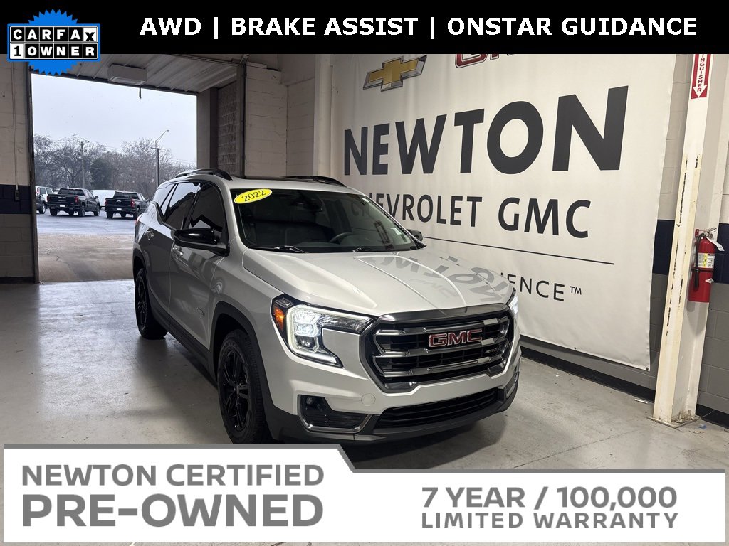 2022 GMC Terrain AT4's photo