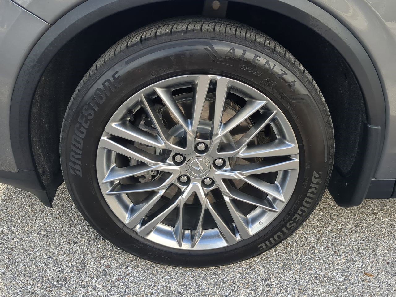 2023 Acura MDX Advance SH-AWD photo 11