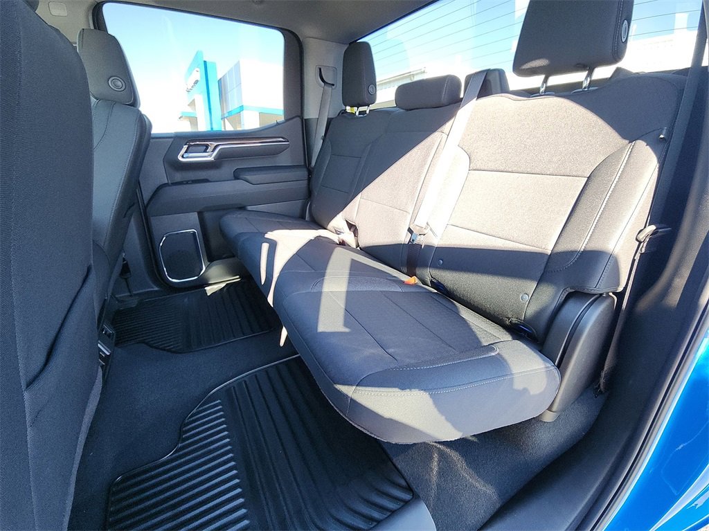 2025 Chevrolet Silverado 1500 RST photo 22