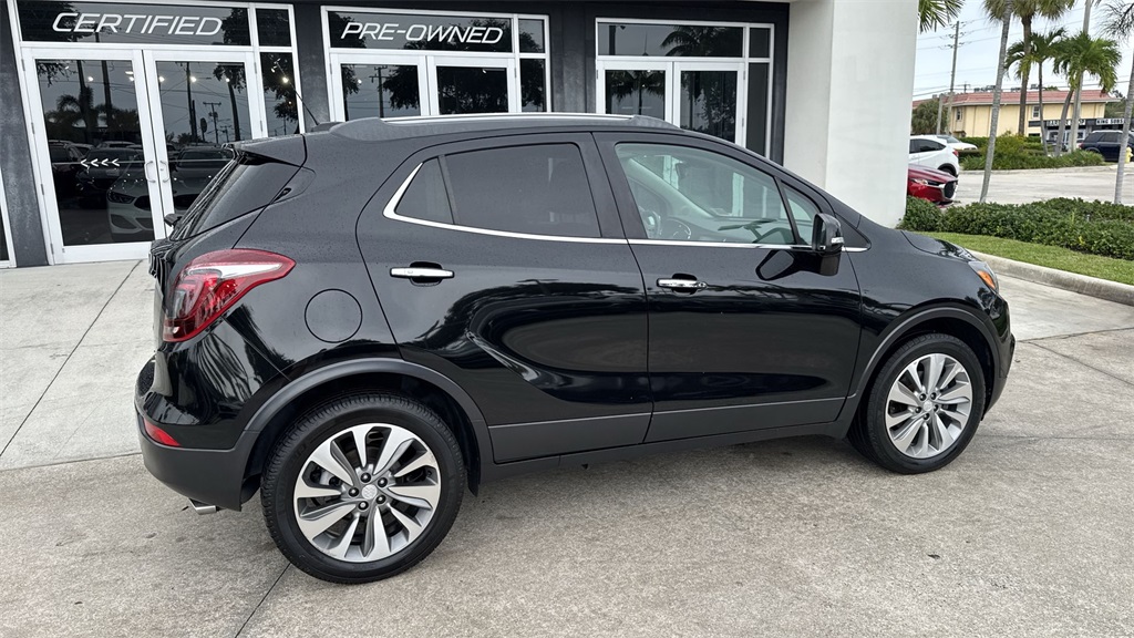 2018 Buick Encore Preferred photo 2
