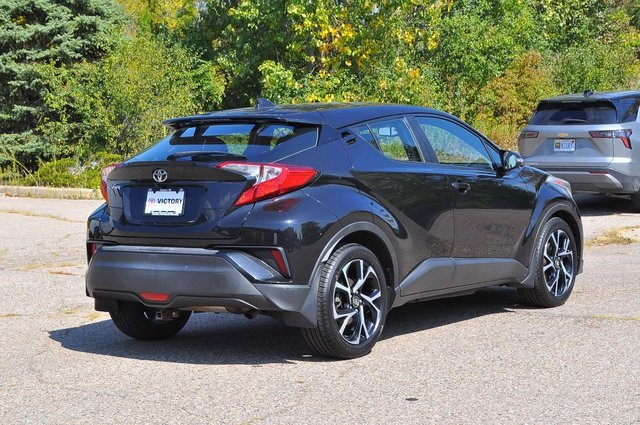 2018 Toyota C-HR XLE Premium photo 3