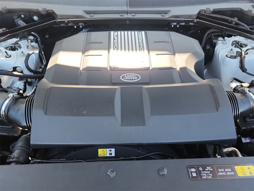 2025 Land Rover Defender 110 V8 photo 29