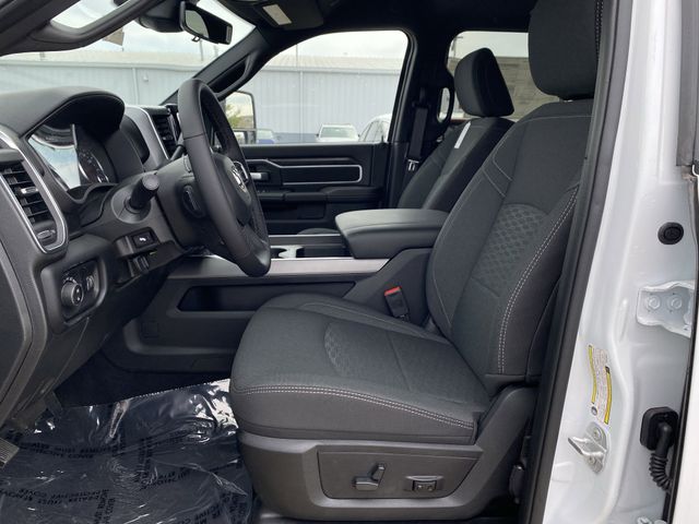 2025 Ram 2500 Big Horn photo 4