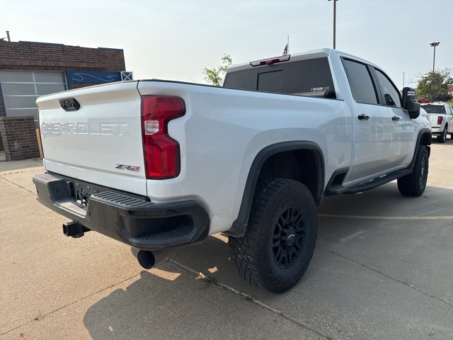 2024 Chevrolet Silverado 2500HD ZR2 photo 4