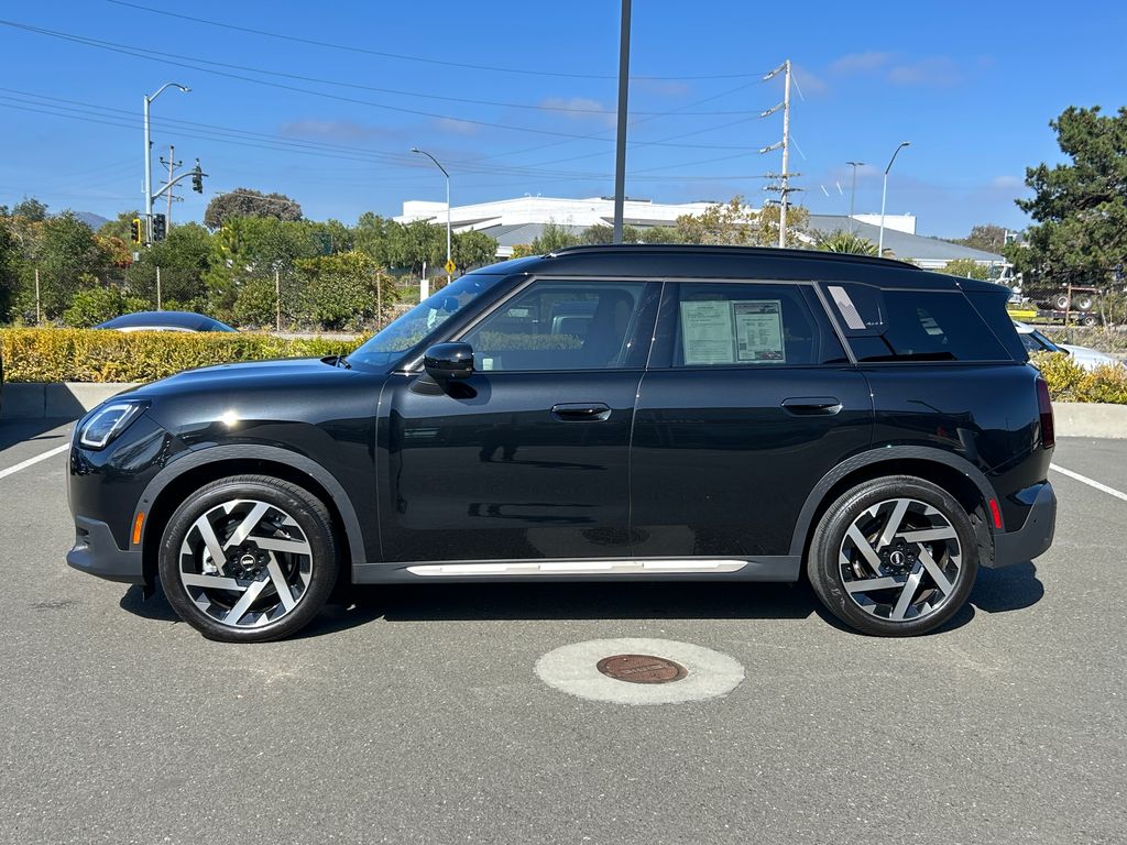 Used 2025 MINI Countryman SE with VIN WMZ53GA00S7R33444 for sale in Corte Madera, CA