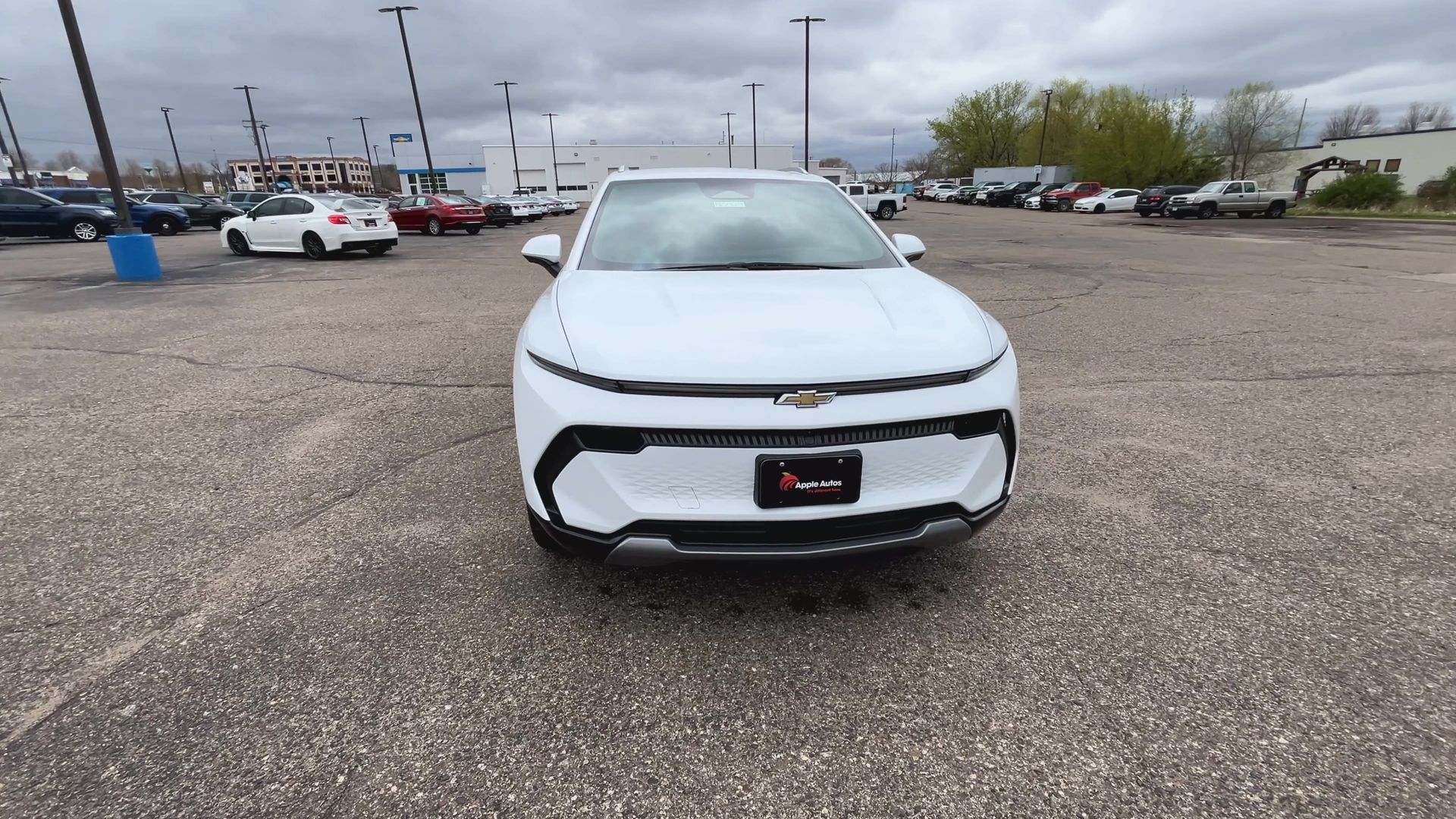 2025 Chevrolet Equinox EV 1LT photo 32