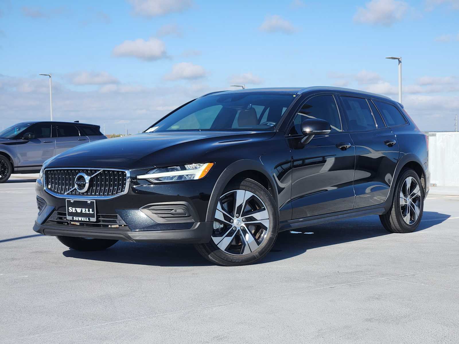 2020 Volvo V60 Cross Country Base