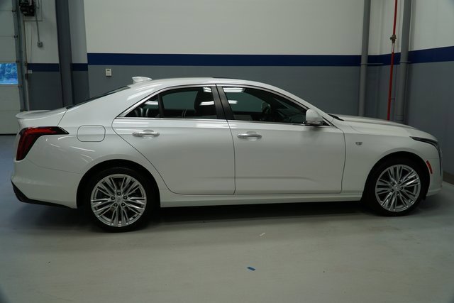 2022 Cadillac CT4 Premium Luxury photo 8