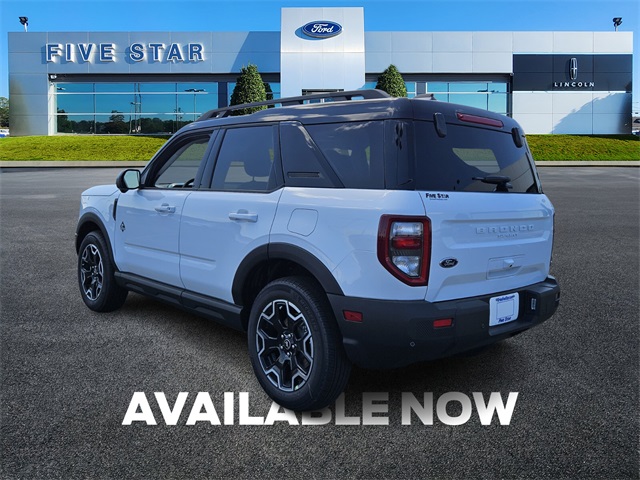 2025 Ford Bronco Sport Outer Banks photo 5