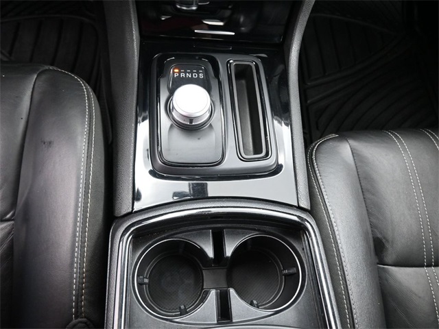2021 Chrysler 300 S photo 4