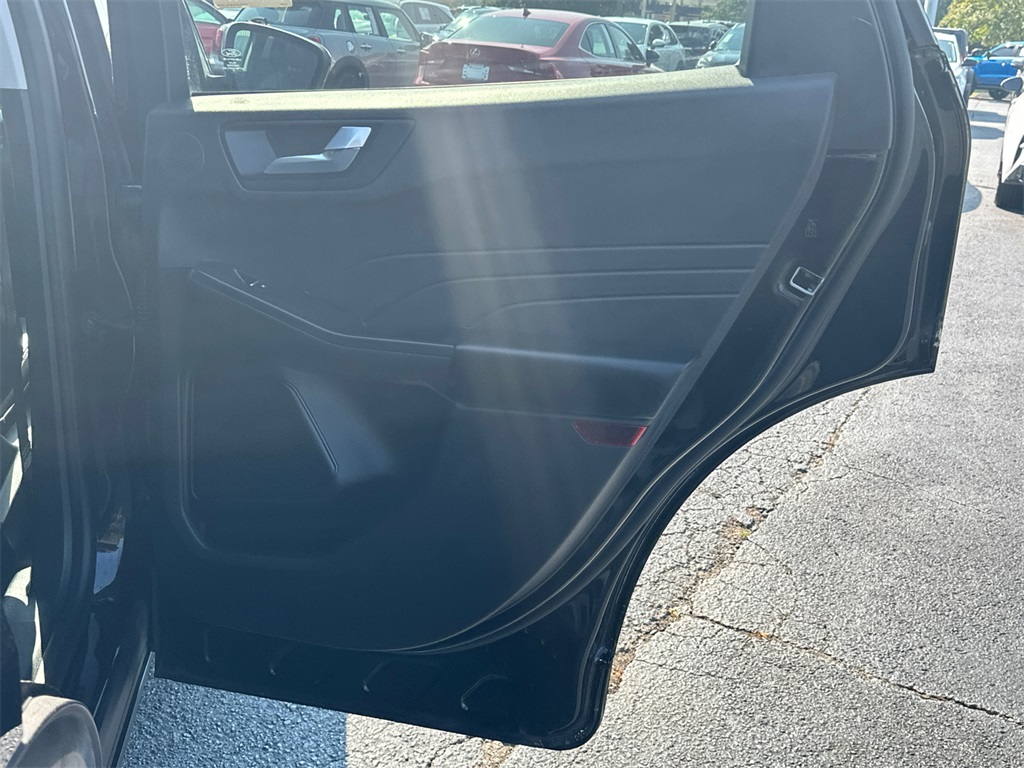 2021 Ford Escape Titanium photo 16