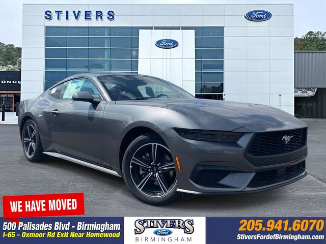 2025 Ford Mustang EcoBoost's photo