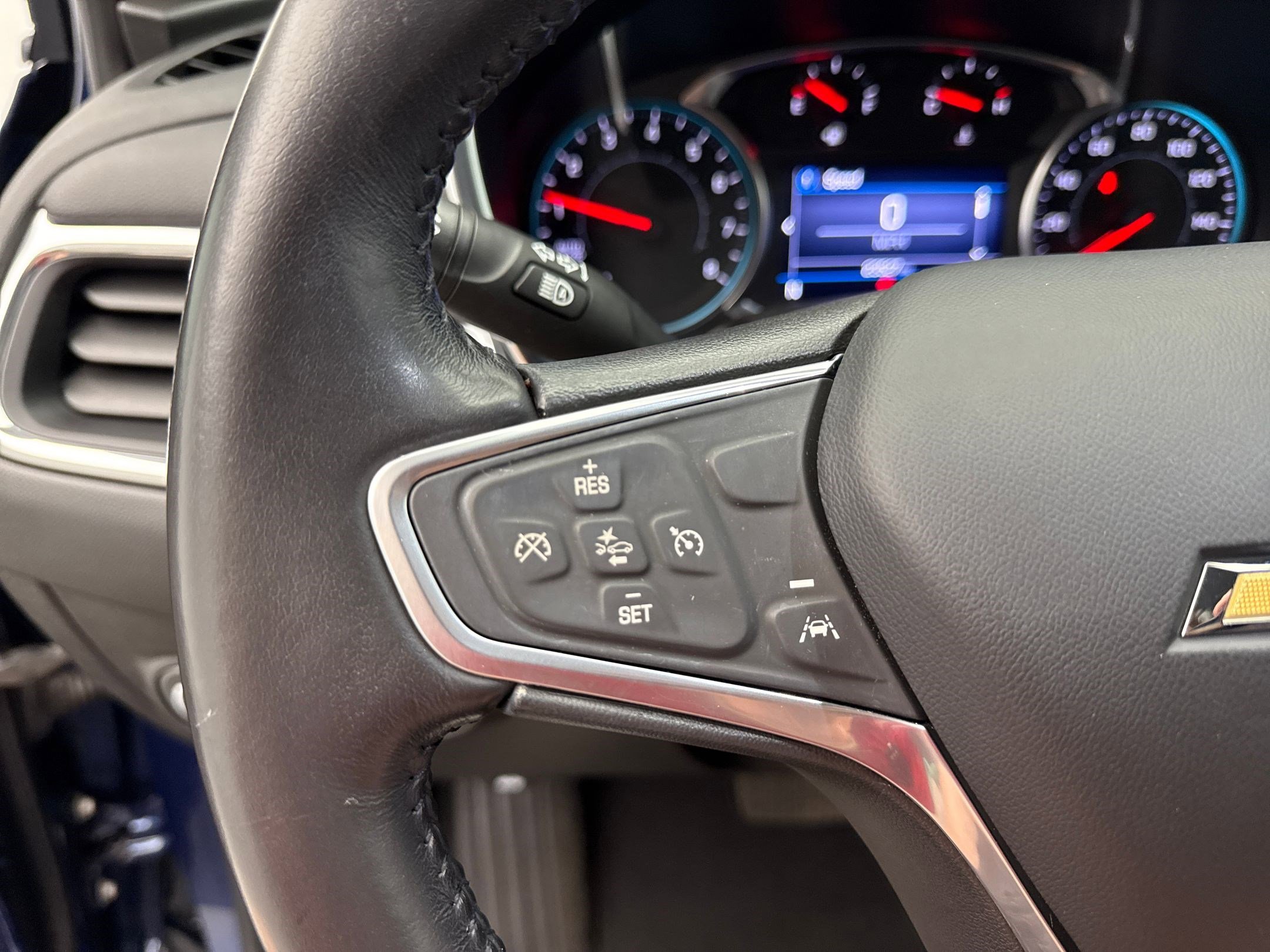 2022 Chevrolet Equinox photo 15