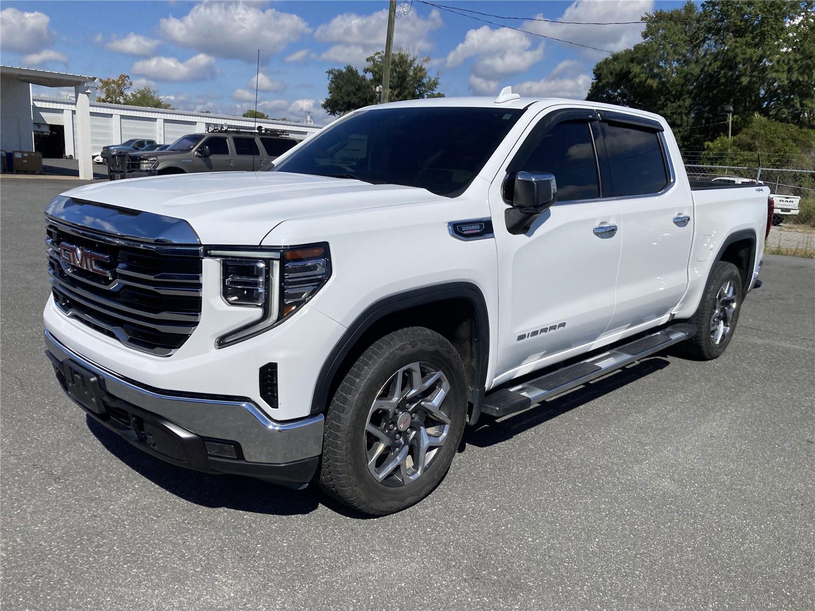 2024 Gmc Sierra 1500 SLT photo 2