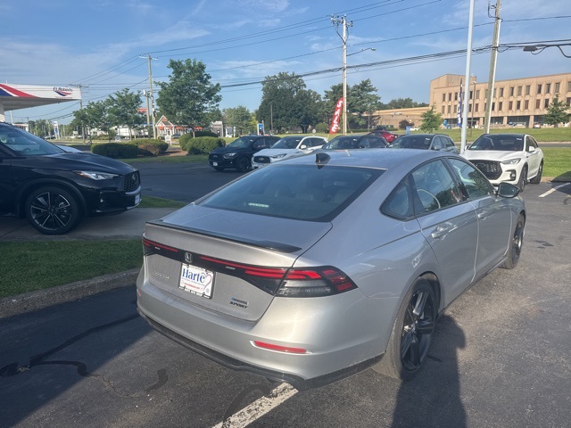 2023 Honda Accord Hybrid Sport-L photo 3