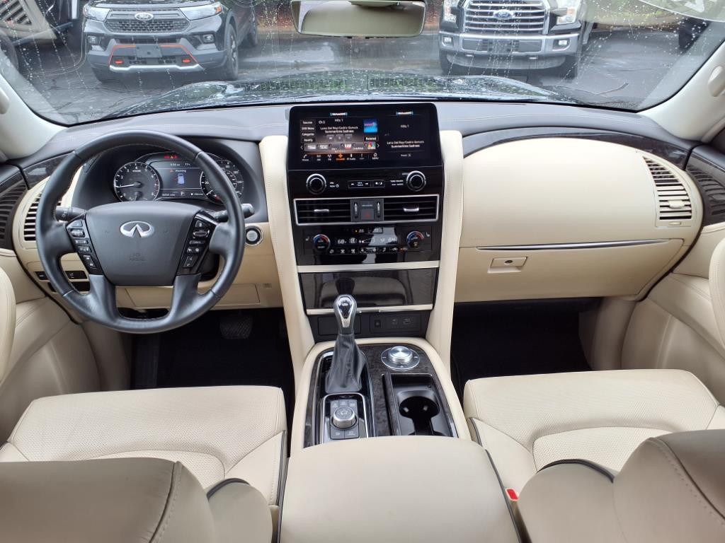 2022 Infiniti QX80 Luxe photo 28