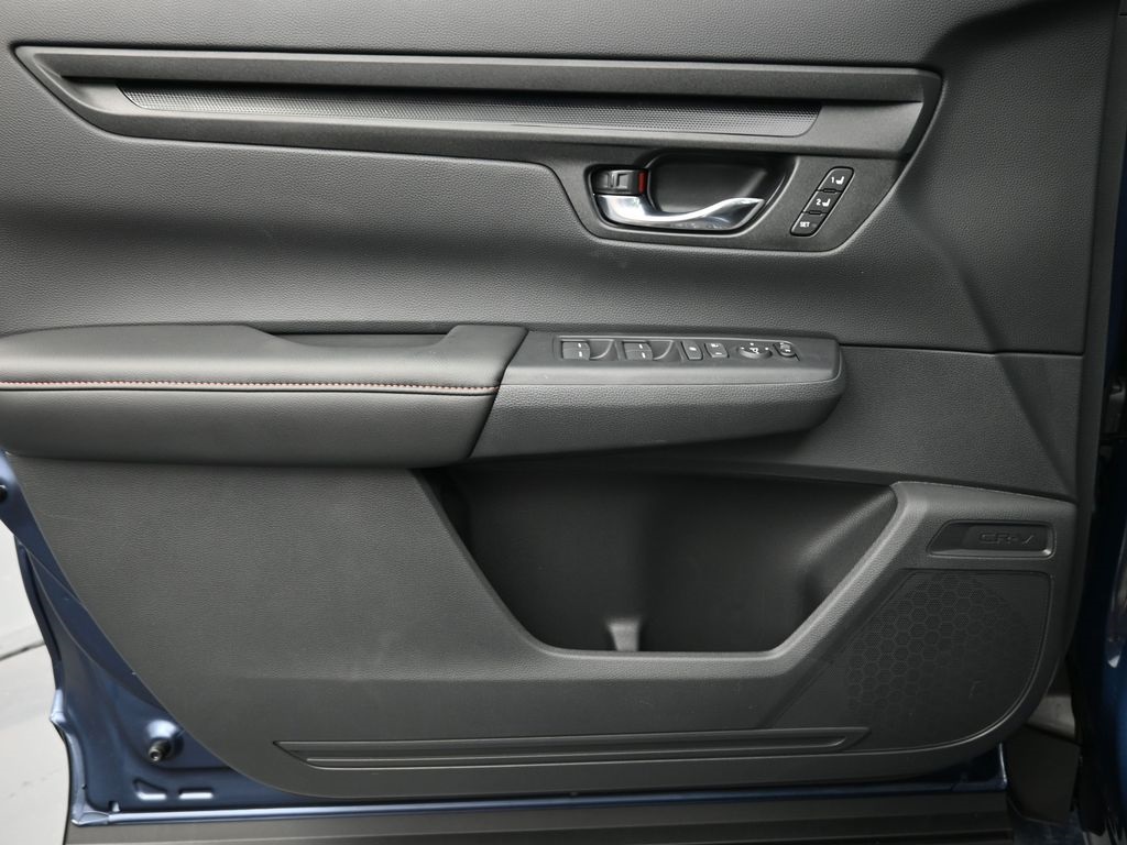 2026 Honda CR-V Hybrid Sport-L photo 10