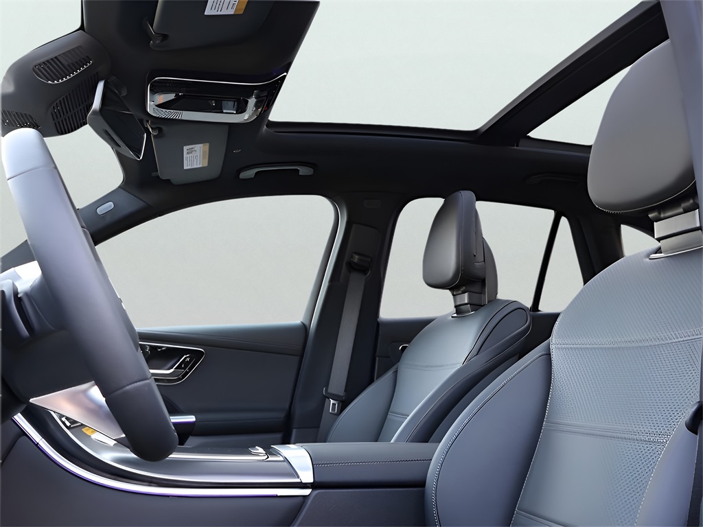 2025 Mercedes Benz GLC 300 4MATIC photo 42