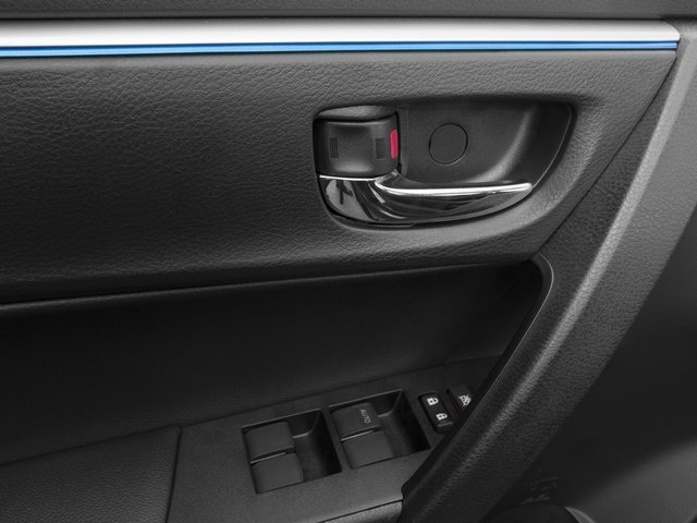 2016 Toyota Corolla Plus photo 21