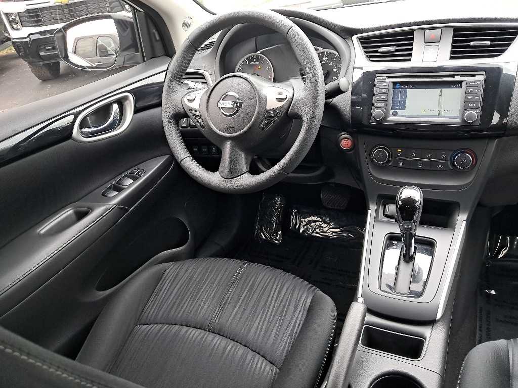 2017 Nissan Sentra photo 21