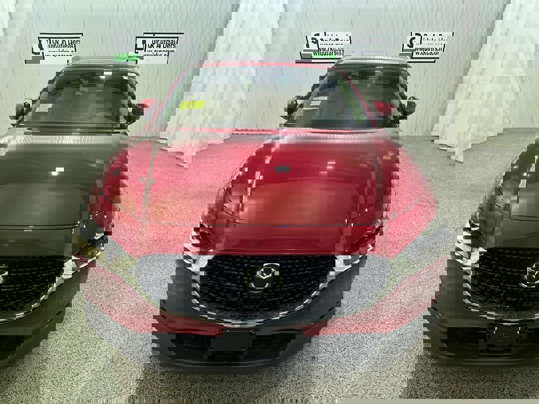 2025 Mazda CX-30 2.5 S Preferred photo 2