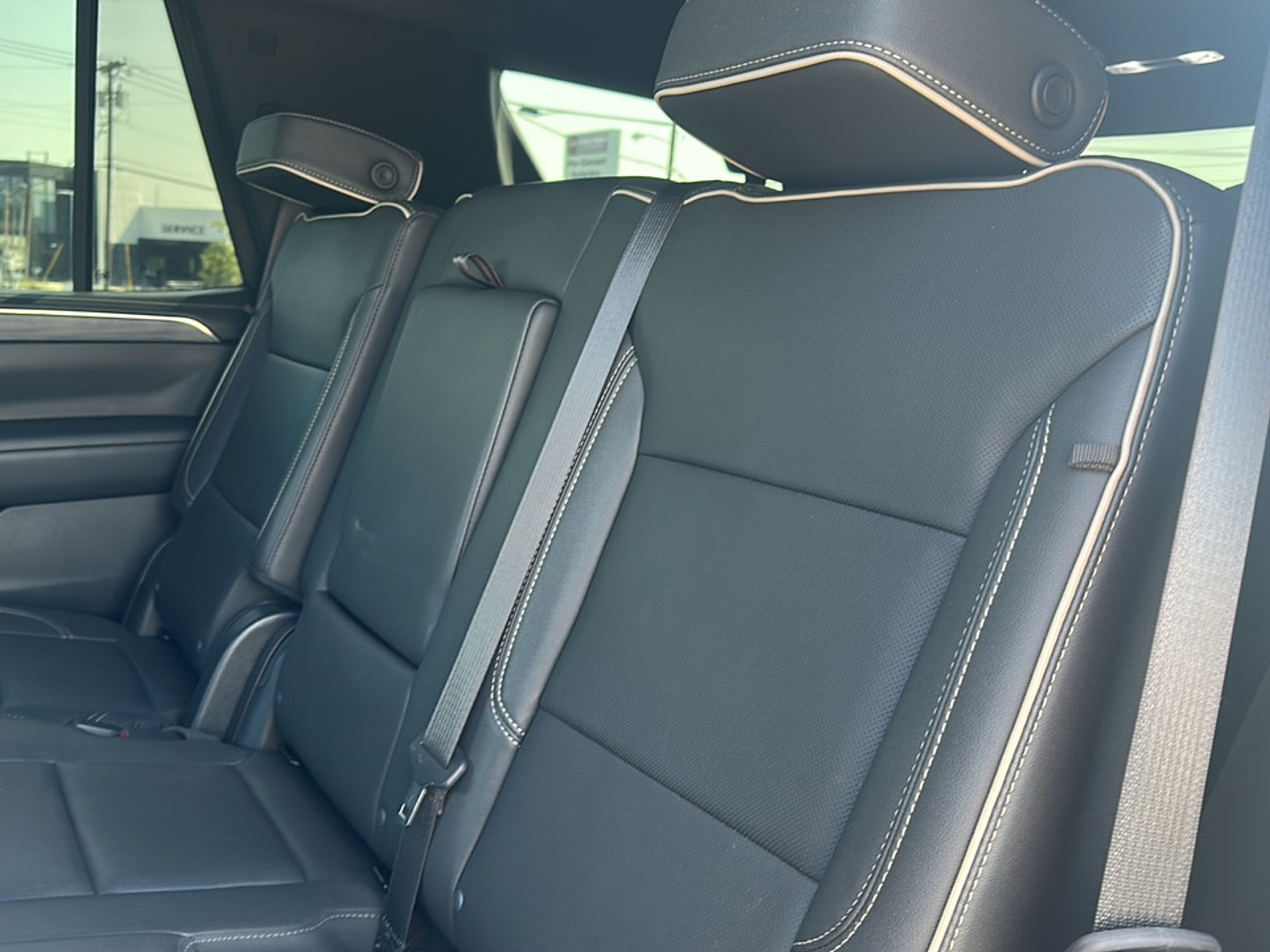 2023 Gmc Yukon SLT photo 8