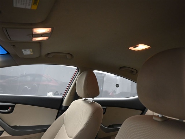 Used 2016 Hyundai Elantra SE with VIN 5NPDH4AE5GH712450 for sale in Beaumont, TX