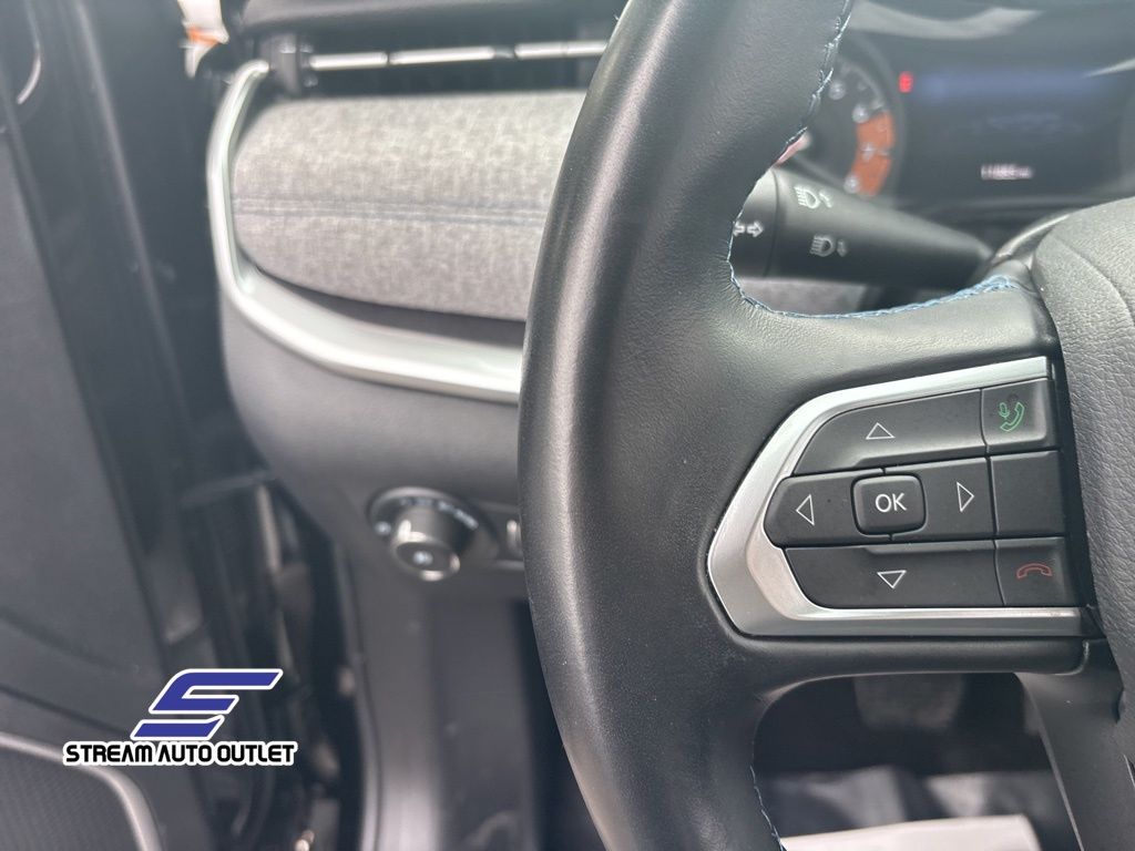 2022 Jeep Compass Latitude photo 22