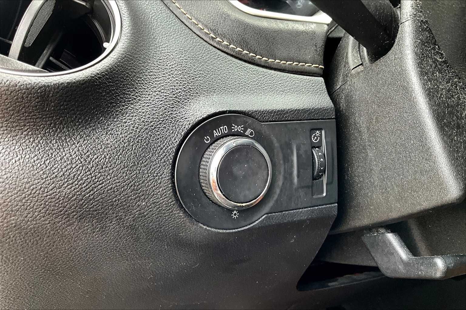 2014 Chevrolet Camaro LS photo 28