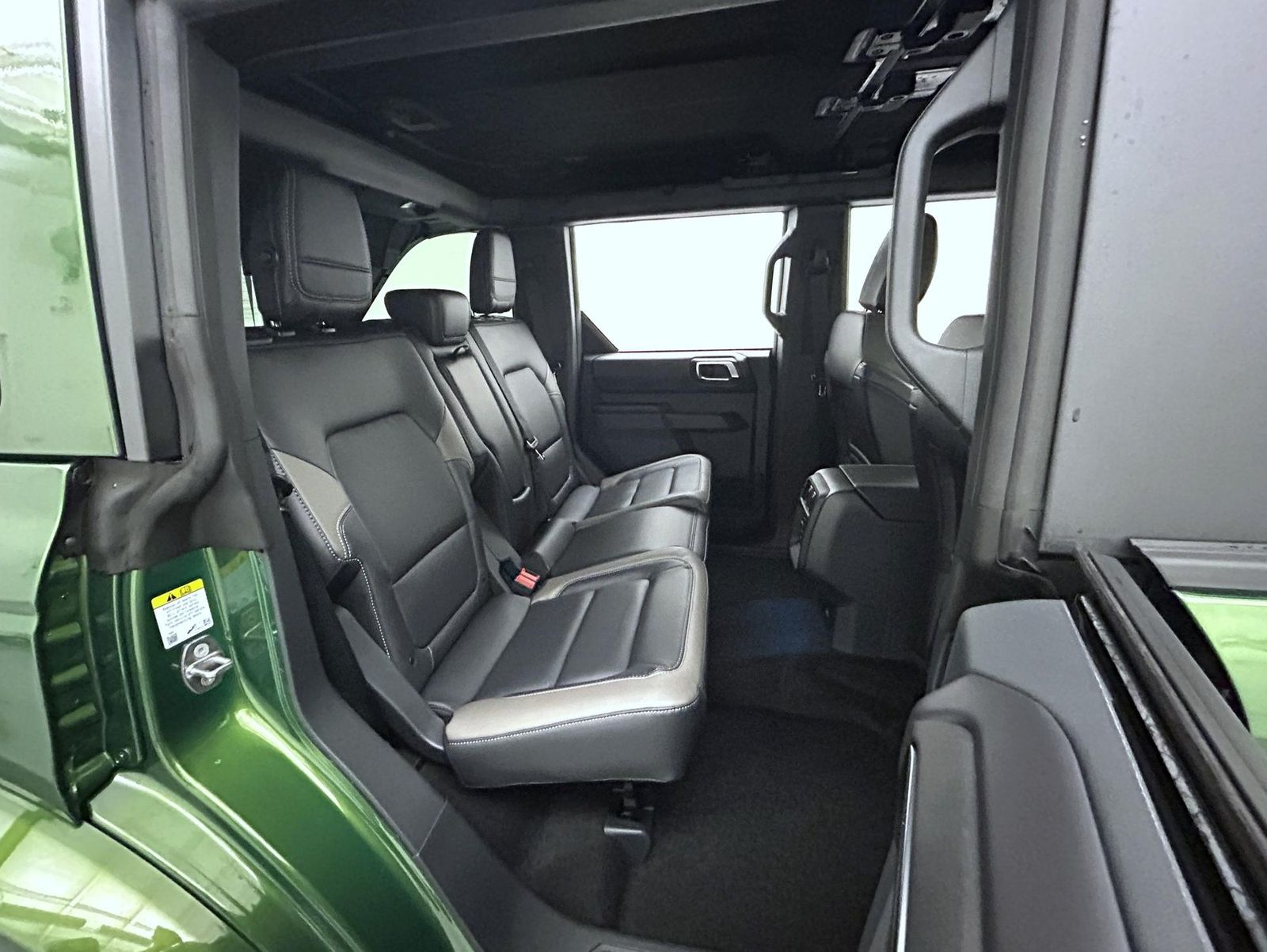 2025 Ford Bronco Outer Banks photo 17