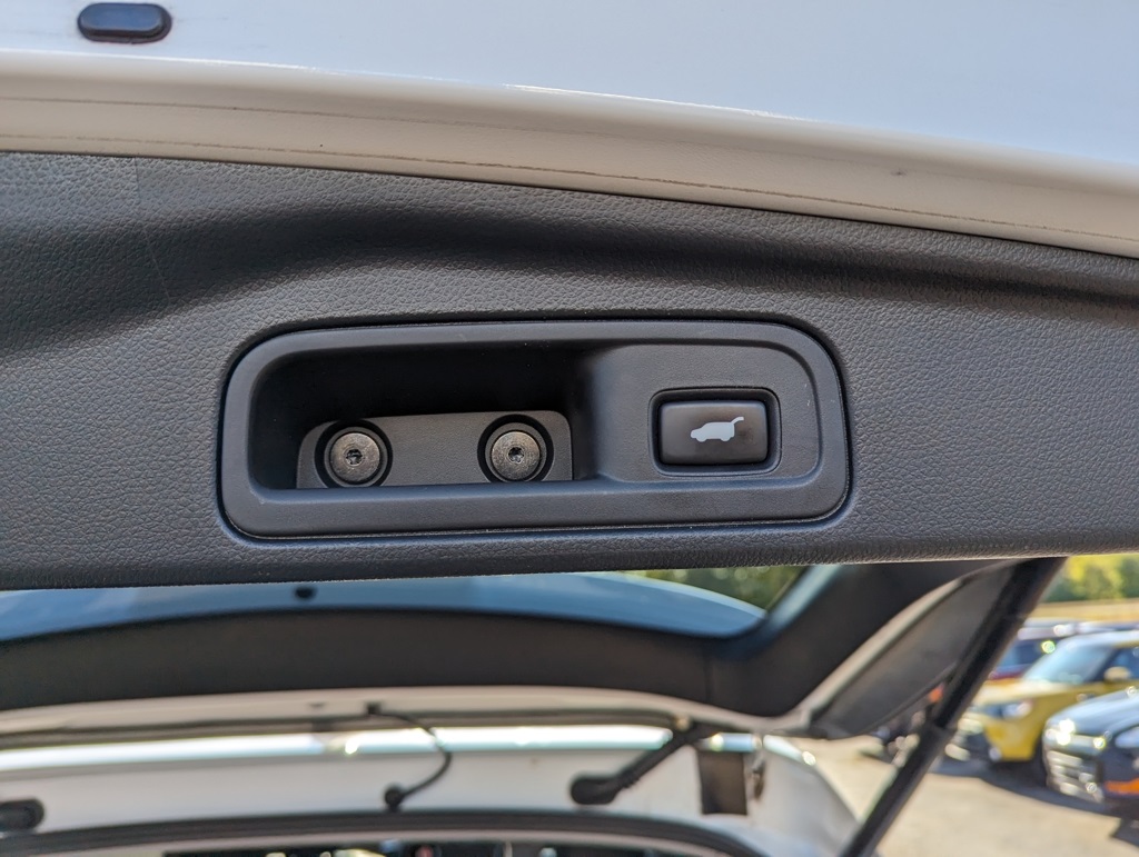2022 Honda Pilot Touring photo 13