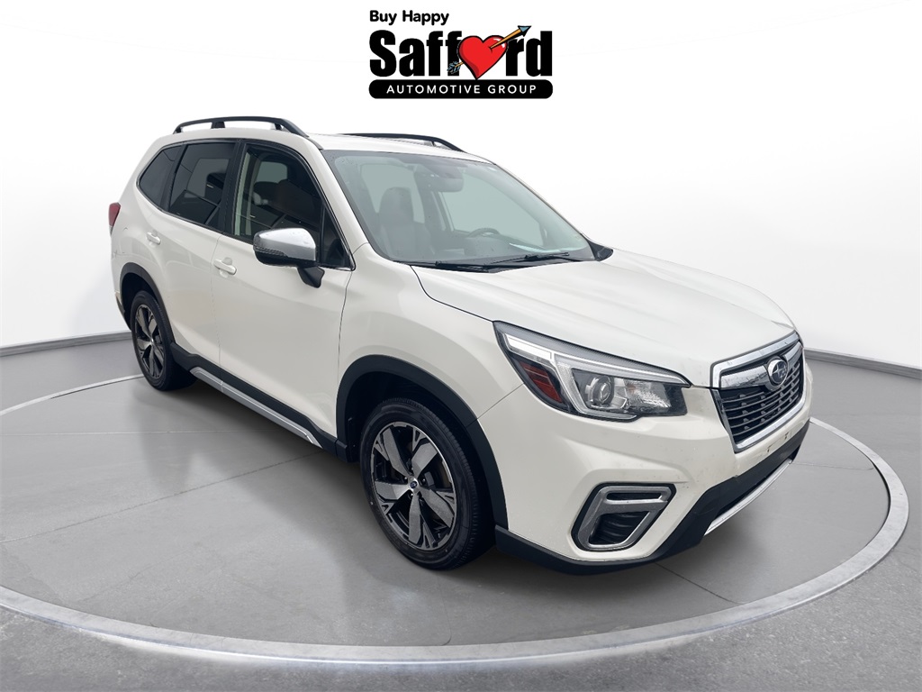 2020 Subaru Forester Touring photo 3