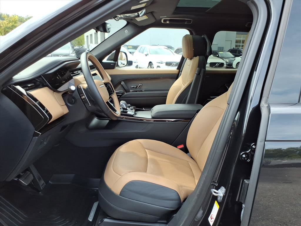 2023 Land Rover Range Rover Sport SE photo 10