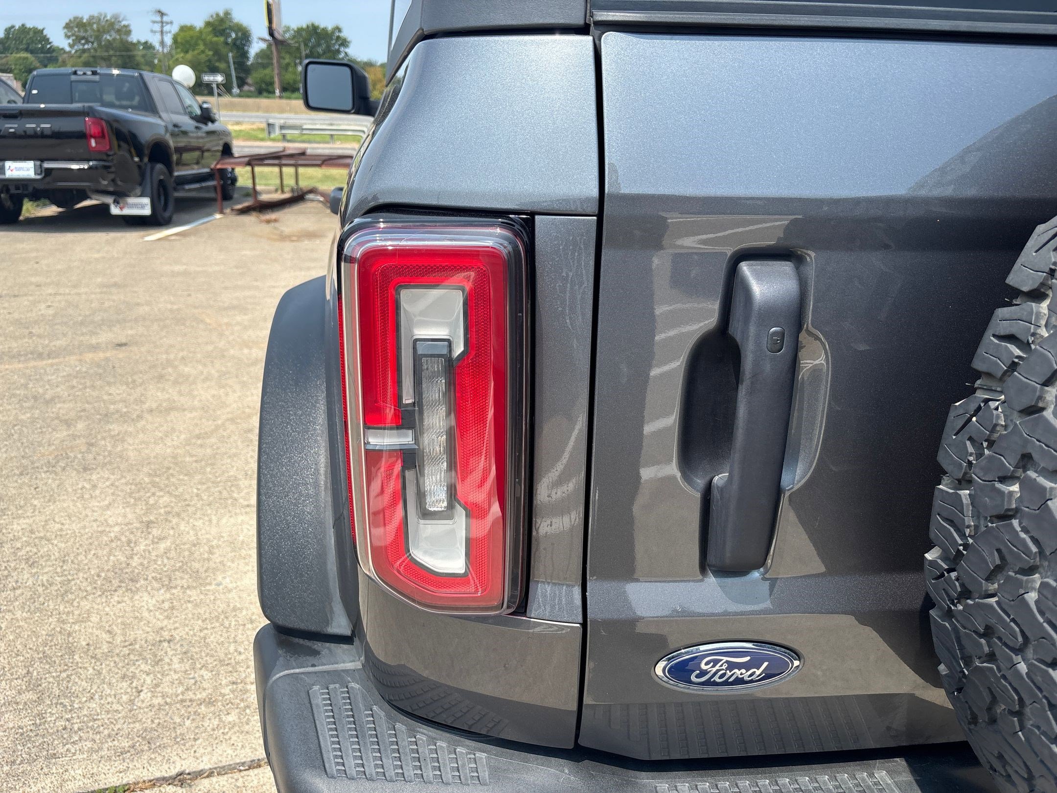 2022 Ford Bronco Badlands photo 11