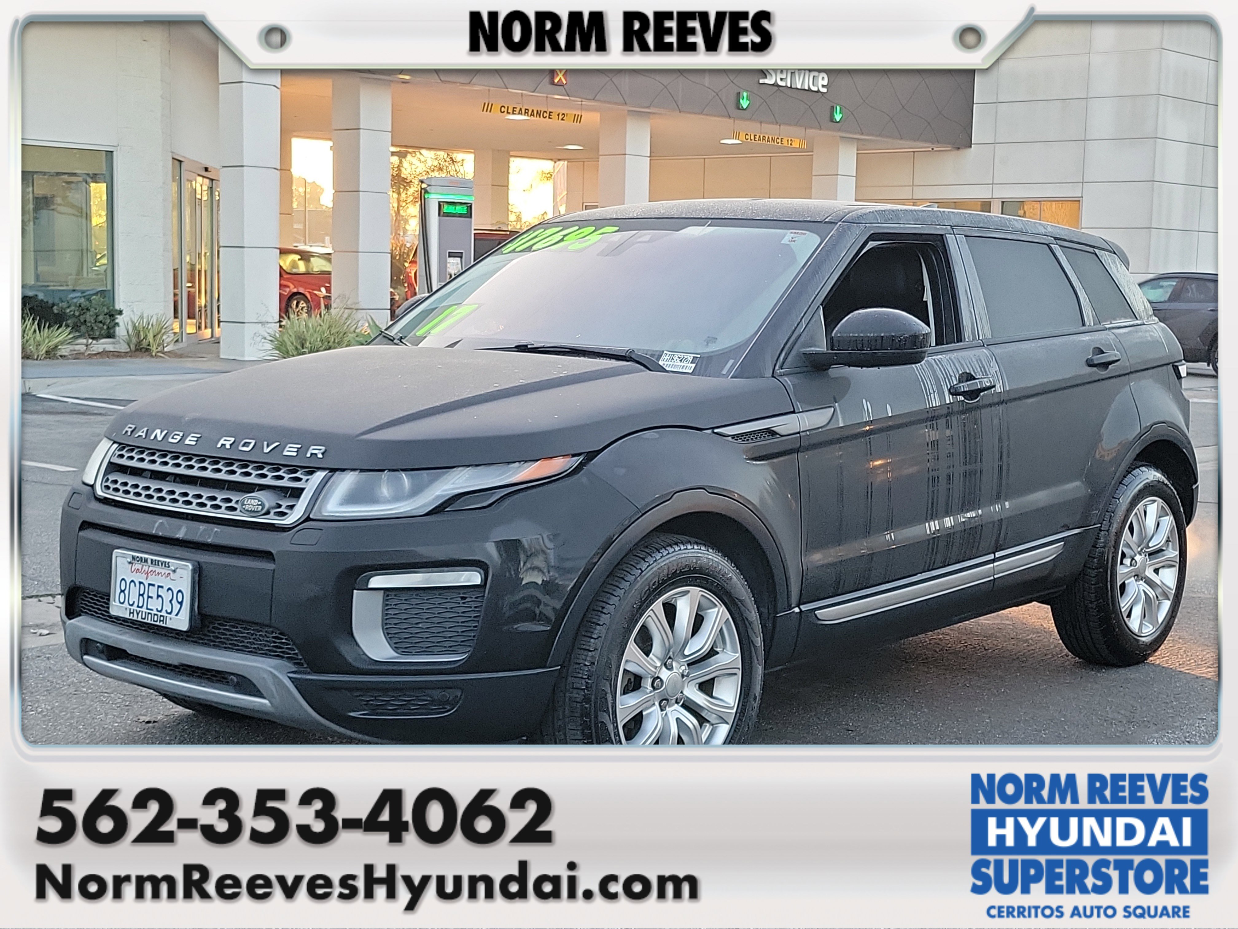 2017 Land Rover Range Rover Evoque SE's photo