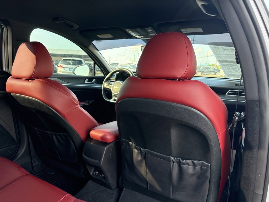 2023 Kia K5 GT-Line photo 12