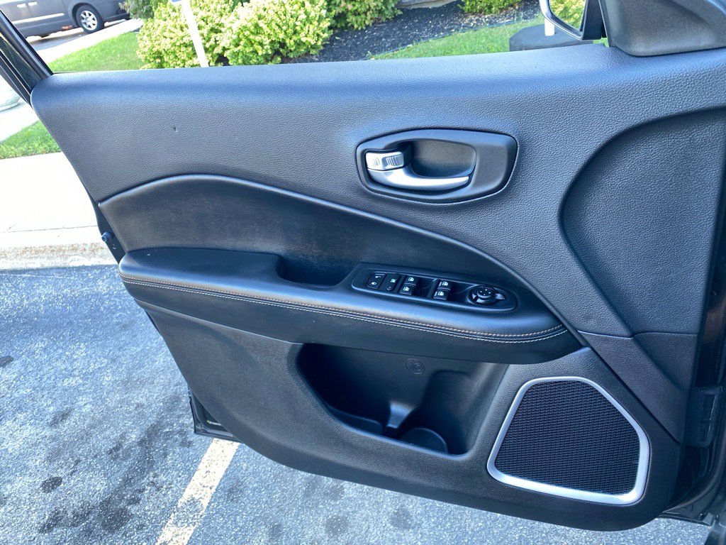 2018 Jeep Compass Latitude photo 21