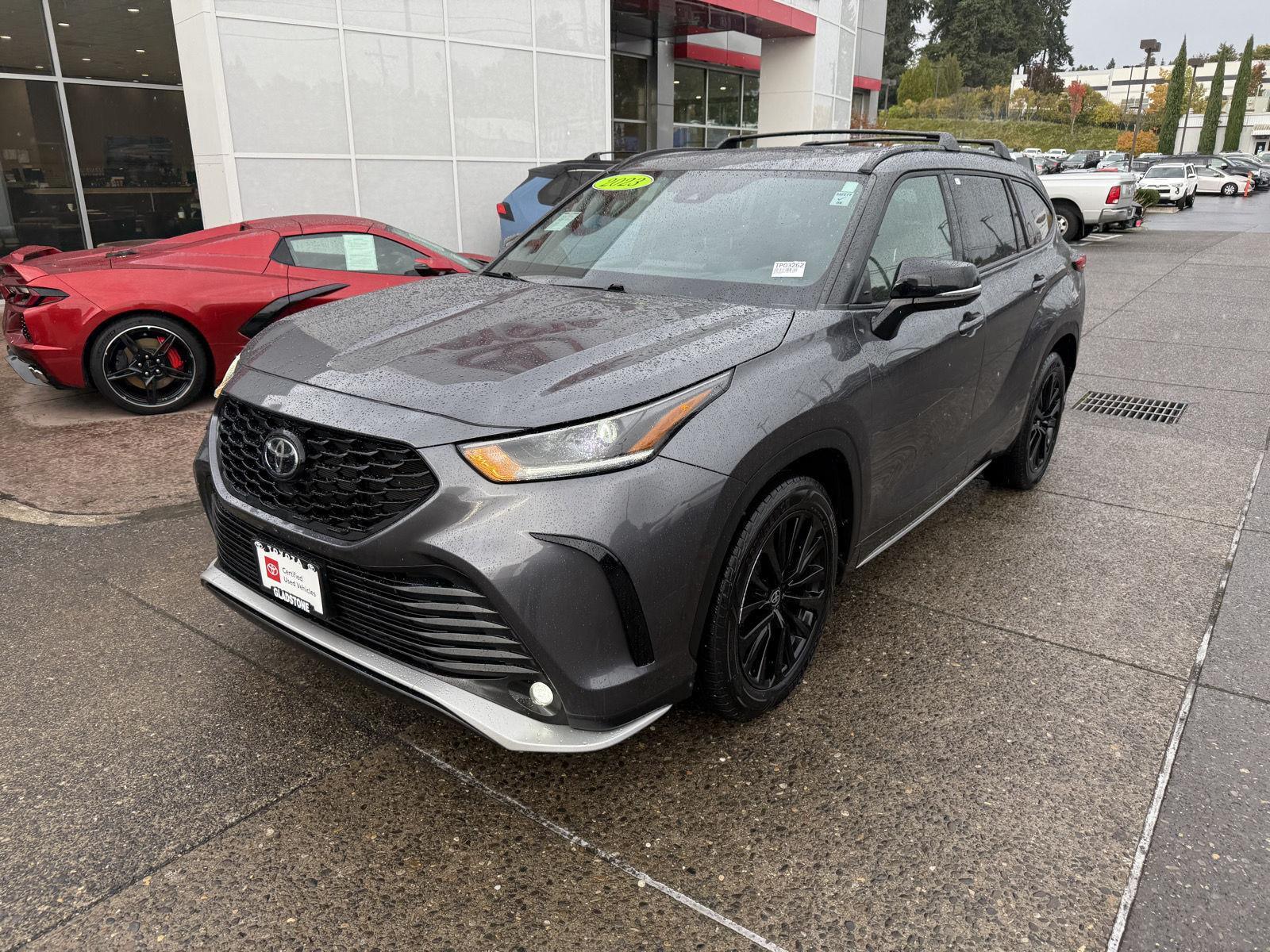 2023 Toyota Highlander XSE photo 2