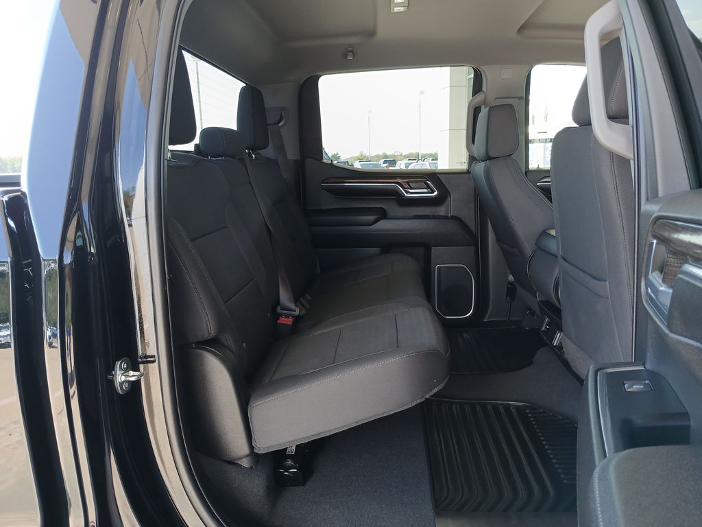 2023 Chevrolet Silverado 1500 LT photo 25