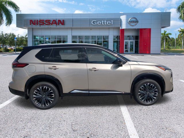 2025 Nissan Rogue Platinum photo 4