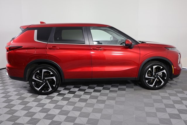 2024 Mitsubishi Outlander SE Ralliart photo 9