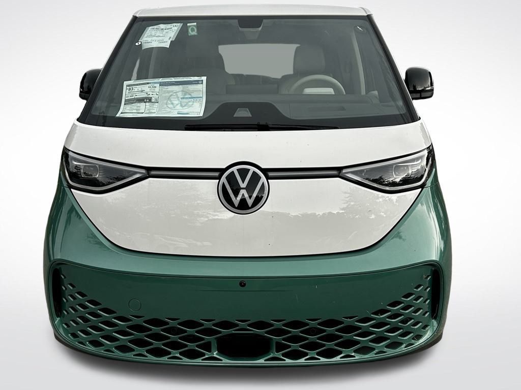 2025 Volkswagen ID. Buzz Pro Plus photo 8