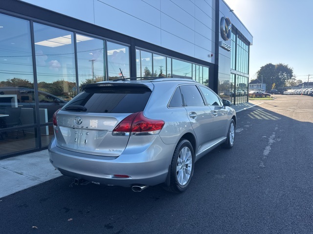 2015 Toyota Venza XLE photo 3