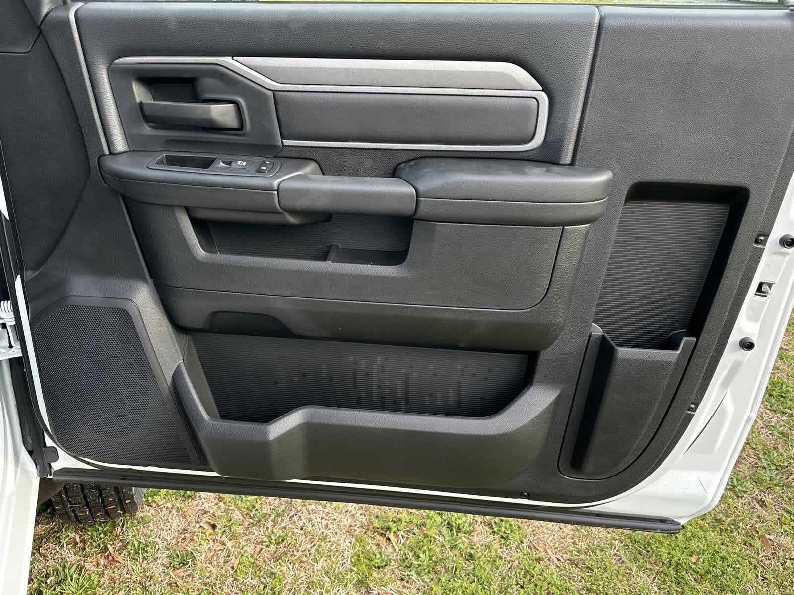 2024 Ram 4500 SLT photo 14