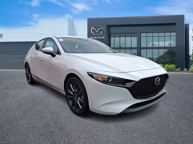 2025 Mazda Mazda3 Preferred's photo