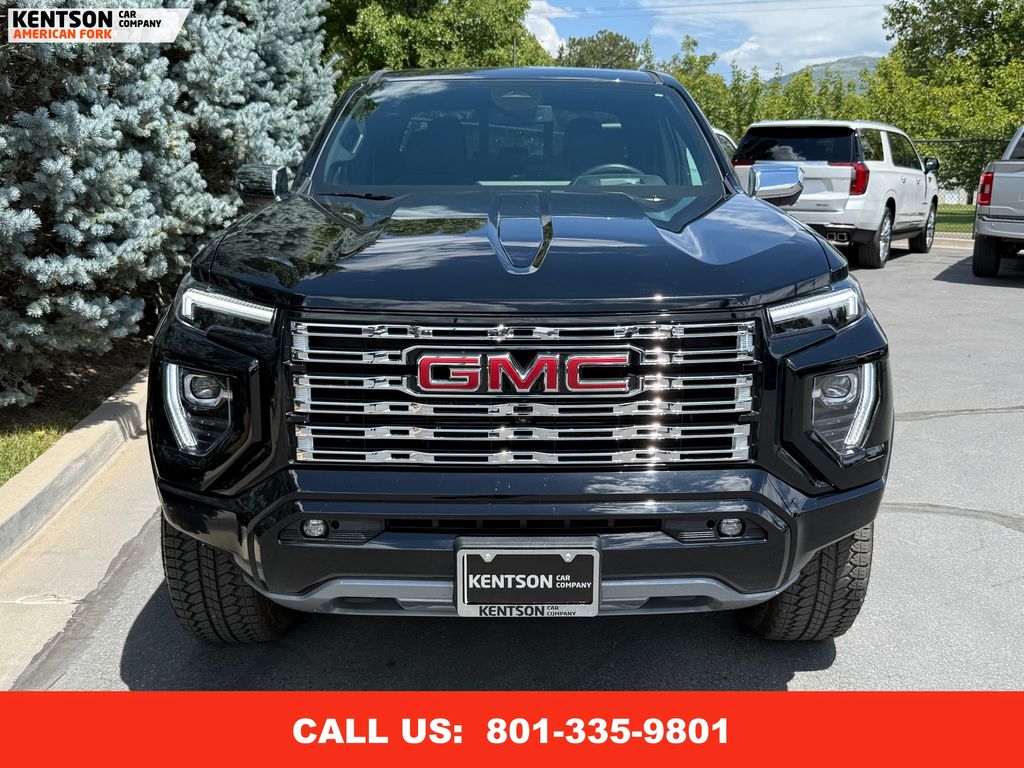 2024 Gmc Canyon Denali photo 2